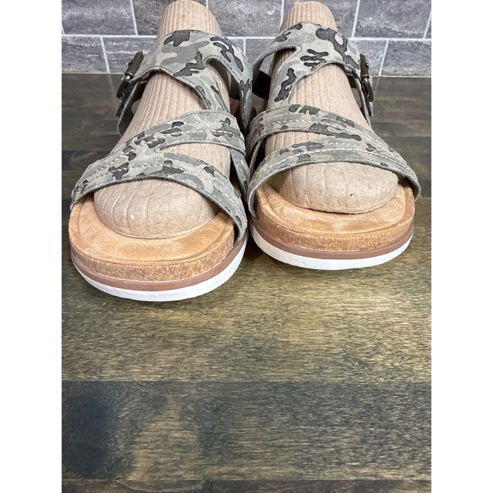 Clarks Collection Womens Grey Camo Metallic Strappy Cork Wedge Sandals 11W NWT - Picture 3 of 11